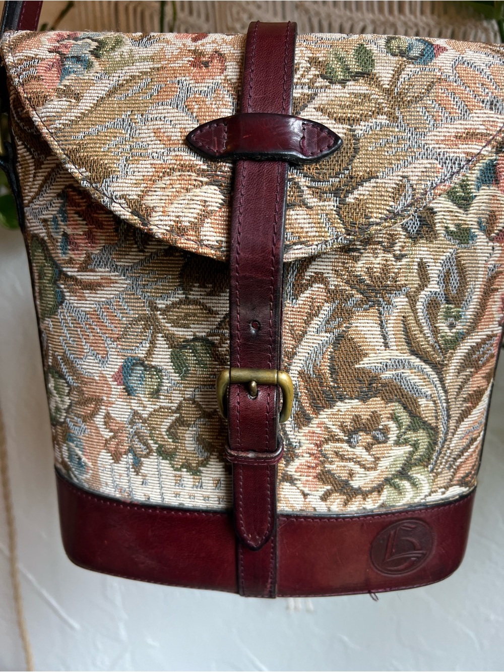Vintage Floral Tapestry Crossbody Bag Leather Boho Cottagecore Bucket Purse - Picture 2 of 14